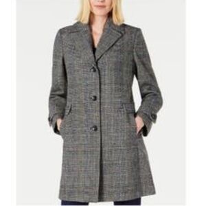 New!Vince Camuto Women's Gray Plaid Button Down Coat‎